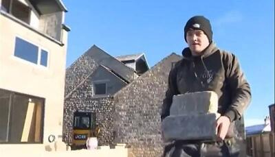 بازگشت ستاره دارت جهان به بنایی بعد از کسب جایزه 60 هزار پوندی