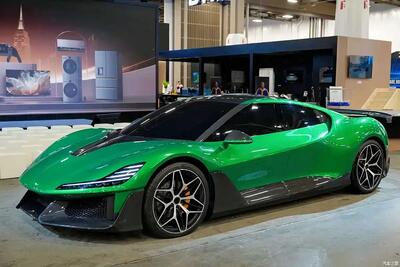 معرفی رقیب چینی بوگاتی، ابرخودروی برقی ۱۹۰۰ اسب بخار از سازنده جاروبرقی!