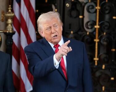 ترجمه همزمان اظهارات ترامپ توسط سیاوش اردلان سوژه شد