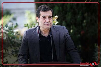  دیدار صمیمانه وزیر ورزش و جوانان با فوتبالیست‌های نونهال پاکدشت