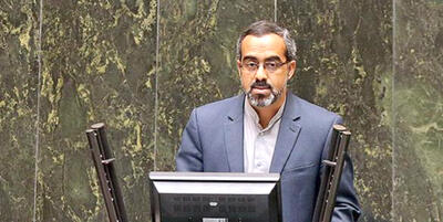 پیشنهاد نماینده تهران: به جای واردات بنزین خودرو اسقاط کنید