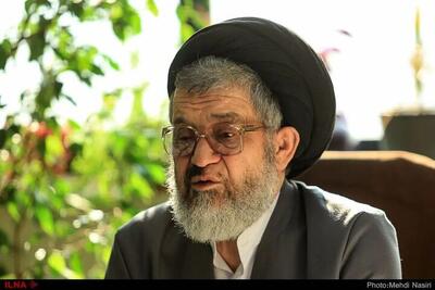  اکرمی: سوال و استیضاح از رئیس جمهور راه درستی نیست/ در جامعه نوعی حرام‌خواری شکل گرفته است