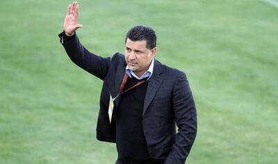 درگیری لفظی شدید علی دایی و نماینده مجلس / عینک آفتابی جنجال آفرید! + فیلم