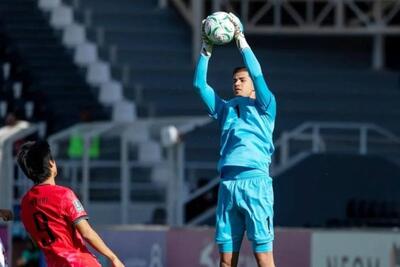 سیو خلیفه برای گرفتن امتیاز از قهرمان آسیا