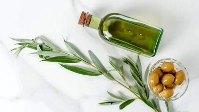  تشخیص روغن زیتون اصل با ۳ ترفند ساده