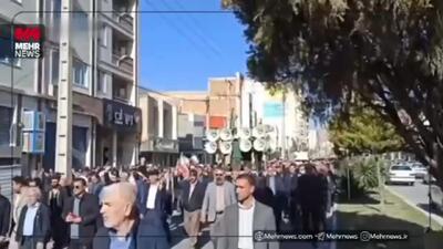  لحظاتی از مراسم تشییع پیکر  شهید «احسان آقاجانی» در ایلام + فیلم