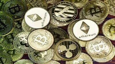  قیمت ارز‌های دیجیتال امروز پنجشنبه ۱۸ دی ۱۴۰۴ | نوسان بیت‌کوین و رشد اتریوم در بازار داخلی