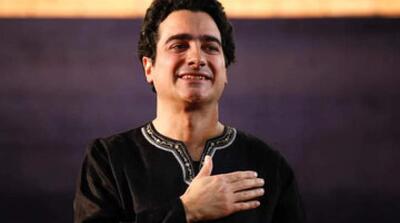 حمله روزنامه همشهری به همایون شجریان: با مجوز نظام کنسرت برگزار می کنی و پول به جیب می زنی و حالا در اعتراض به کشتار مردم،کنسرت را لغو می کنی؟ - مردم سالاری آنلاین