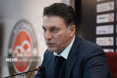 مظفری زاده از مدیرعاملی تراکتور کنار رفت