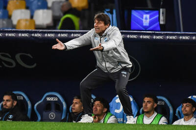 کونته: این‌گونه بازی‌ها می‌تواند هر تیمی را از پا در بیاورد؛ هویلون باید دستش را قطع می‌کرد؟! - پارس فوتبال