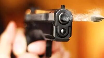 واکنش گسترده به ممانعت پلیس از اقدامات پزشکی فوری به یک زن معترض + فیلم