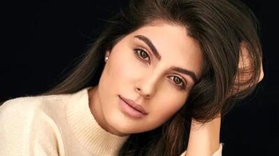  عکس های الناز نوروزی اولین مدل ایرانی در هند  / از خانم هندی ها پیشی گرفت