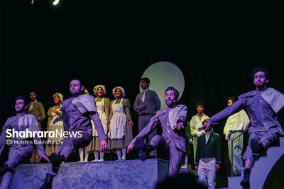 مشکلات ساختاری و اداری هنر تئاتر در مشهد | بوروکراسی اداری پیچیده باری سنگین بر دوش هنرمندان