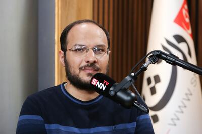 مستاجران: جنبش دانشجویی منفعل‌تر نشده بلکه مدل جریان‌سازی تغییر کرده است /  دانشجویان وقتی دیدند مطالبات و شعارهای درون دانشگاه اقتصادی نبود با آن همراهی نکردند + فیلم