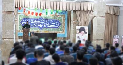  سردار زارع کمالی: اعتراض حق مردم و اغتشاش خط قرمز امنیت کشور است