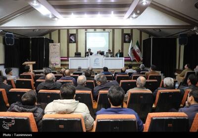 مشکلات اصناف با تدبیر و هوشیاری دنبال شود - تسنیم