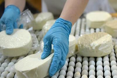 پزشکیان: واحدهای تولیدی کالاهای اساسی از قطع برق و گاز معاف هستند