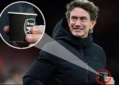 گاف بزرگ مربی تاتنهام با لیوان آرسنال!