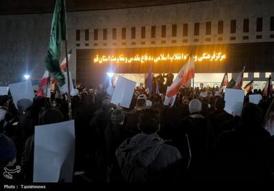 خروش شبانه مردم قم علیه اغتشاشگران/ اتمام حجت با آشوبگران - تسنیم