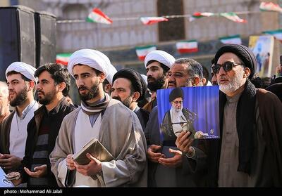 تجمع طلاب، روحانیون و مردم قم در اعتراض به اقدامات خرابکارانه آشوبگران - تسنیم