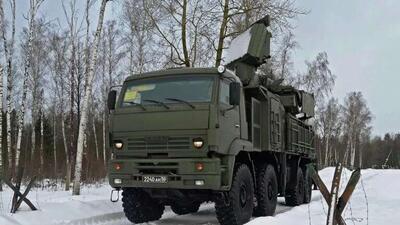  سامانه‌های دفاع هوایی روسیه طی شبانه روز گذشته دو بمب هوایی هدایت‌شونده و 130 پهپاد اوکراینی را سرنگون کردند