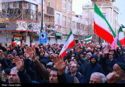 اجتماع بزرگ ضداغتشاشات؛ امروز ساعت 14 در میدان انقلاب - تسنیم