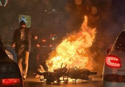 چتر حمایتی رسانه‌های زنجیره‌ای بر سر آشوبگران و تروریست‌ها - تسنیم