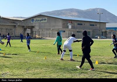 دعوت 30 بازیکن به اردوی تیم فوتبال بانوان - تسنیم