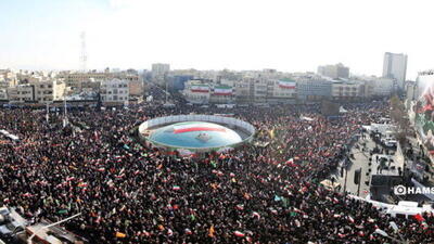 تعظیم سردار رادان در پخش زنده تلویزیونی!