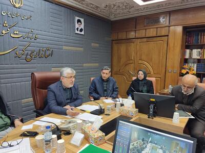 معاون استاندار کردستان تاکید کرد: لزوم تسریع واردات کالاهای اساسی برای تأمین نیازهای مردم