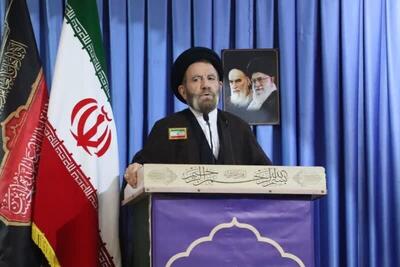 نماینده ولی‌فقیه در لرستان: جمهوری اسلامی ایران در مقابل دشمنان ایستاده است