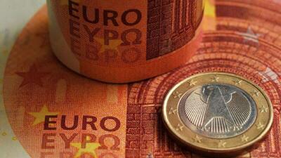 وام‌های نقدی اتحادیه اروپا به اوکراین با هدف تثبیت دستور کار نظامی‌سازی اروپا ارائه می‌شوند