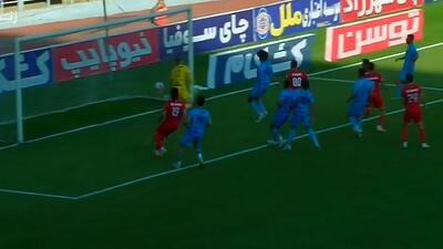 تیر دروازه چادرملو مانع گلزنی مریدی شد