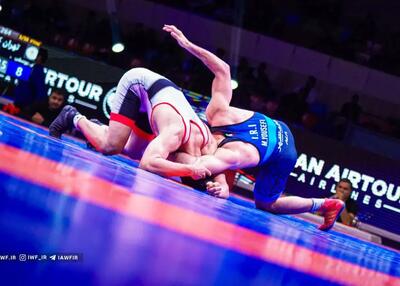 جمع ستاره ها در خانه کشتی جمع شد(عکس)