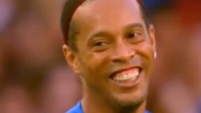 رونالدینیو تحقیر می کند