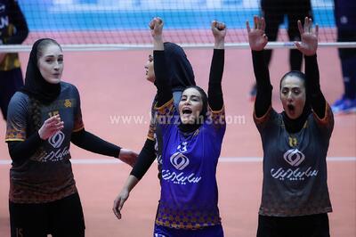  یکی از لیگ‌های والیبال از بلاتکلیفی درآمد