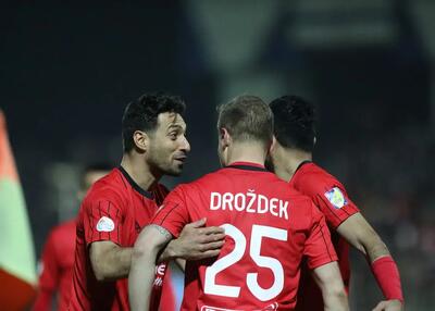 خیز تراکتور و استقلال برای جایگاه پرسپولیس!