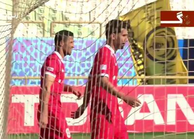 آقای گل پرسپولیس مهندس شد (عکس)