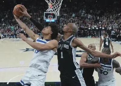 سایه ایفل روی سر ادواردز: شاید بهترین بلاک تاریخ!