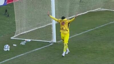 گل دوم فجرسپاسی به پرسپولیس توسط شریفی