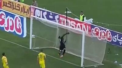 سوپر واکنش رضایی مقابل شوت کاظمیان!