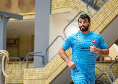 ستاره های کشتی جهان در تهران به خط شدند(عکس)