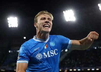 کنایه سنگین کونته به مربی اخراجی منچستر