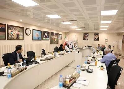 در لس آنجلس باید جزو 10 کشور برتر دنیا باشیم