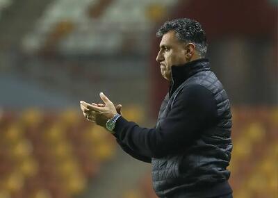 سرمربی آبی‌ها از کمبود بازیکن کلافه شد