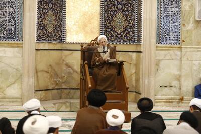  حضرت آیت الله جوادی آملی: هر کسی در برابر حق بایستد، قطعاً شکست می‌خورد