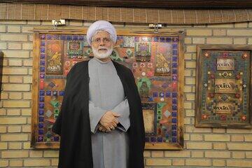  یک فعال سیاسی:آقای رئیس‌جمهور باید بیاید و مطرح کند که چه مقدار از این مشکلات مربوط به دولت است/سرمایه‌ها و نیروهای ارزشمند را یا از کشور فراری داده‌اند یا کنار زده و خانه‌نشین کرده‌اند