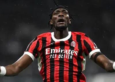 پرواز اختصاصی به استانبول برای جذب یک ستاره