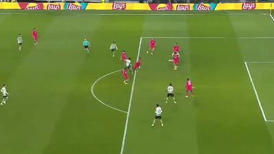 گل دوم اسپورتینگ به پاری سن ژرمن (سوارس)