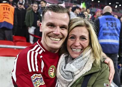 خداحافظی بازیکن جدید پرسپولیس با مادرش!